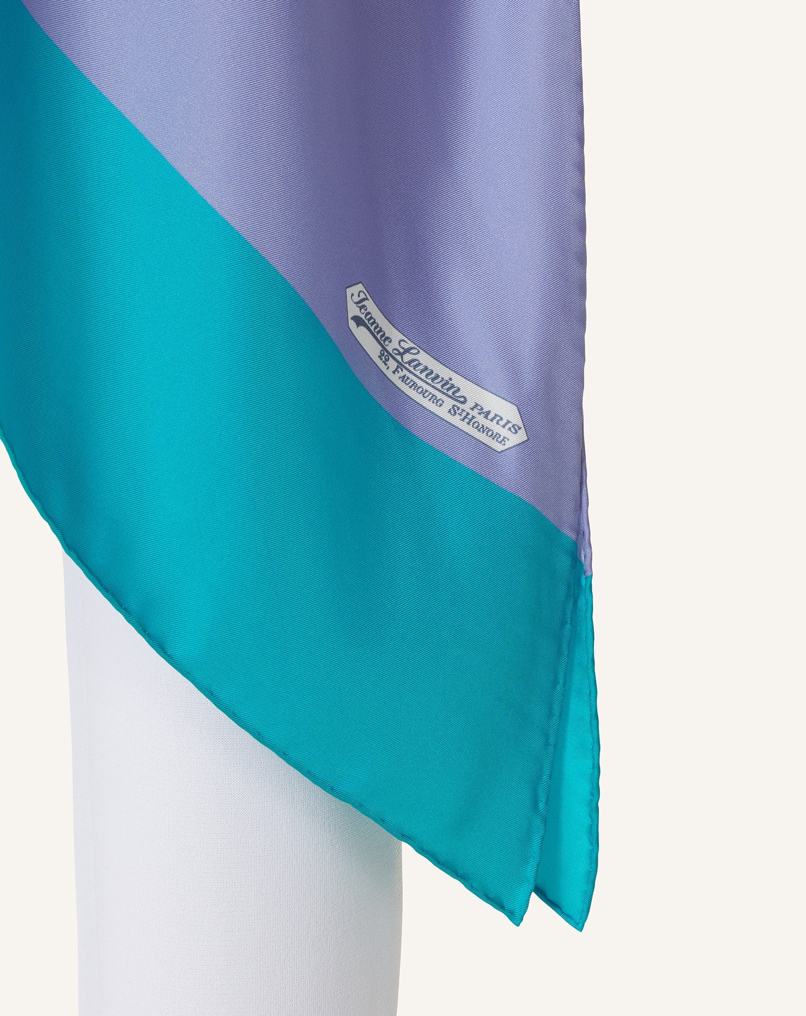 Top À Motif Graphique En Soie Blue