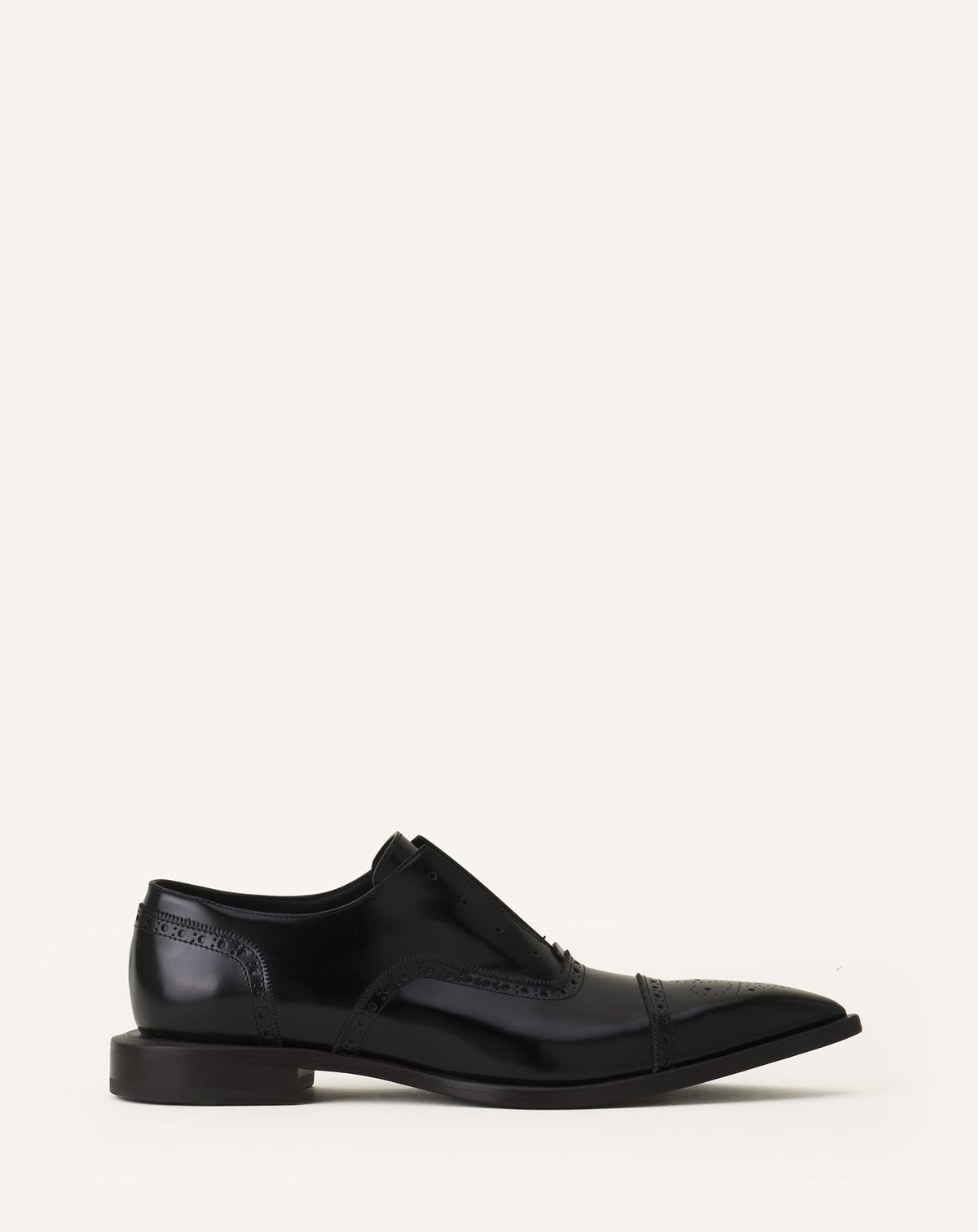 Black Brogue Oxford Shoe In Shiny Leather