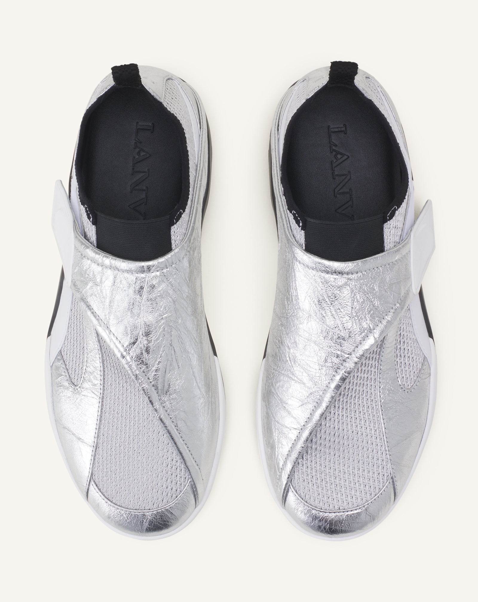 Sneaker Lnv1 En Cuir Metallise Froisse Black