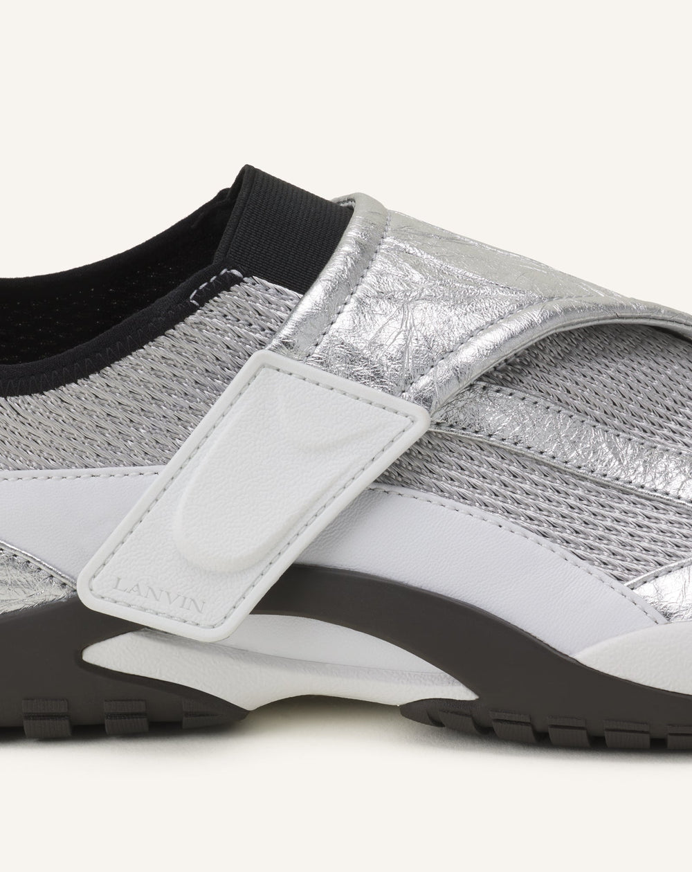 Sneaker Lnv1 En Cuir Metallise Froisse Black