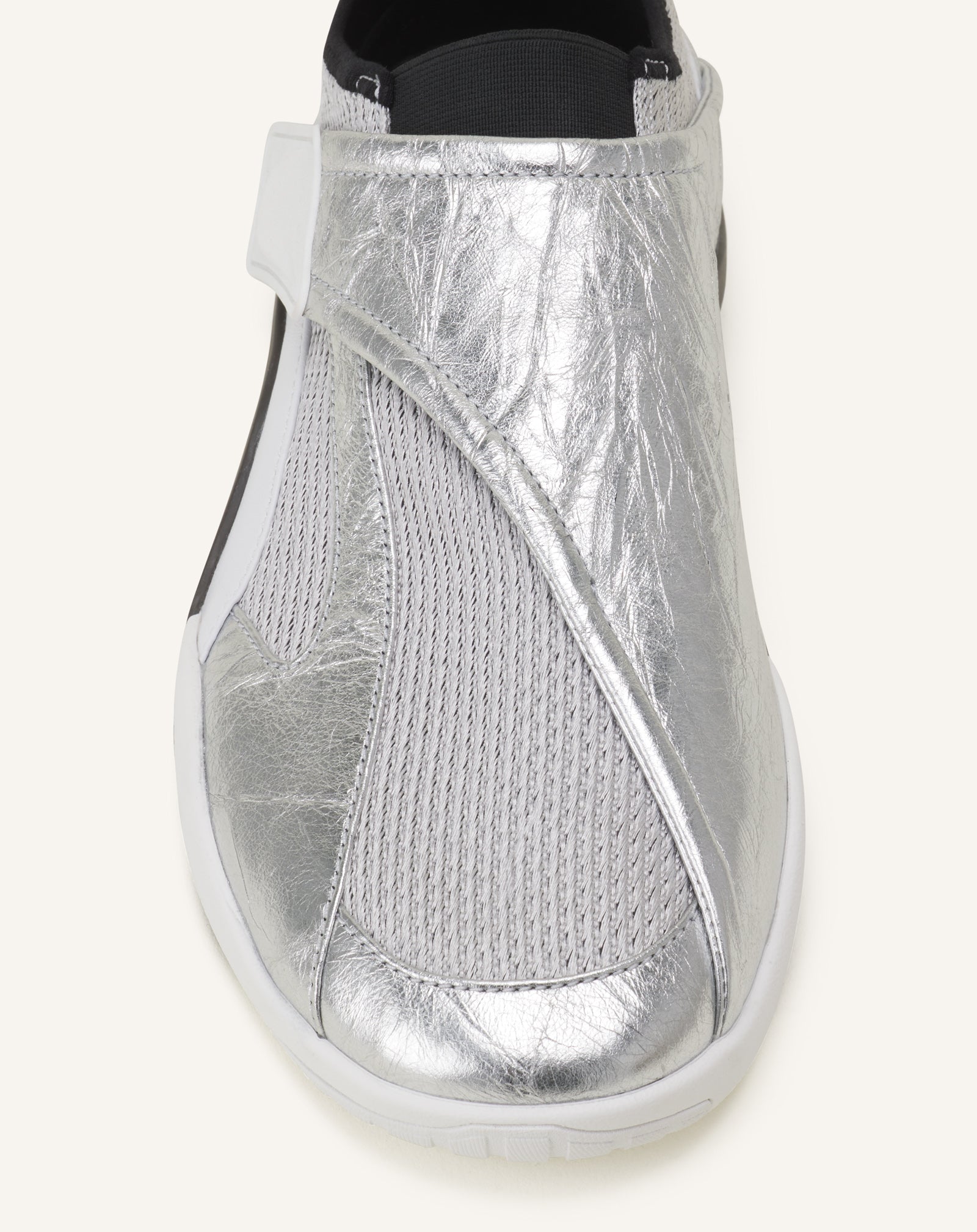 Sneaker Lnv1 En Cuir Metallise Froisse Black