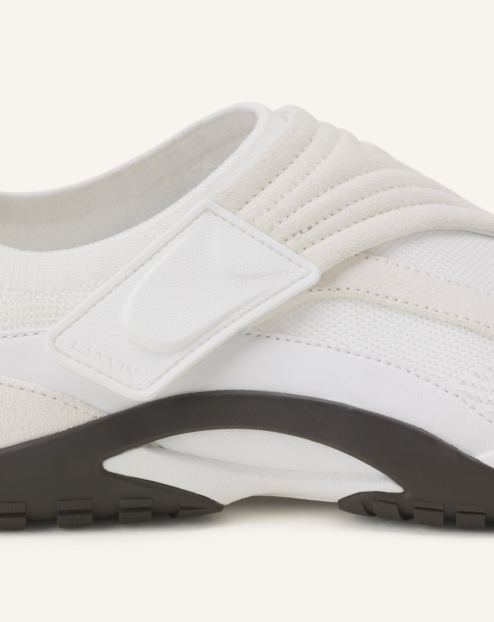 Sneaker Lnv1 En Suede Tricote White