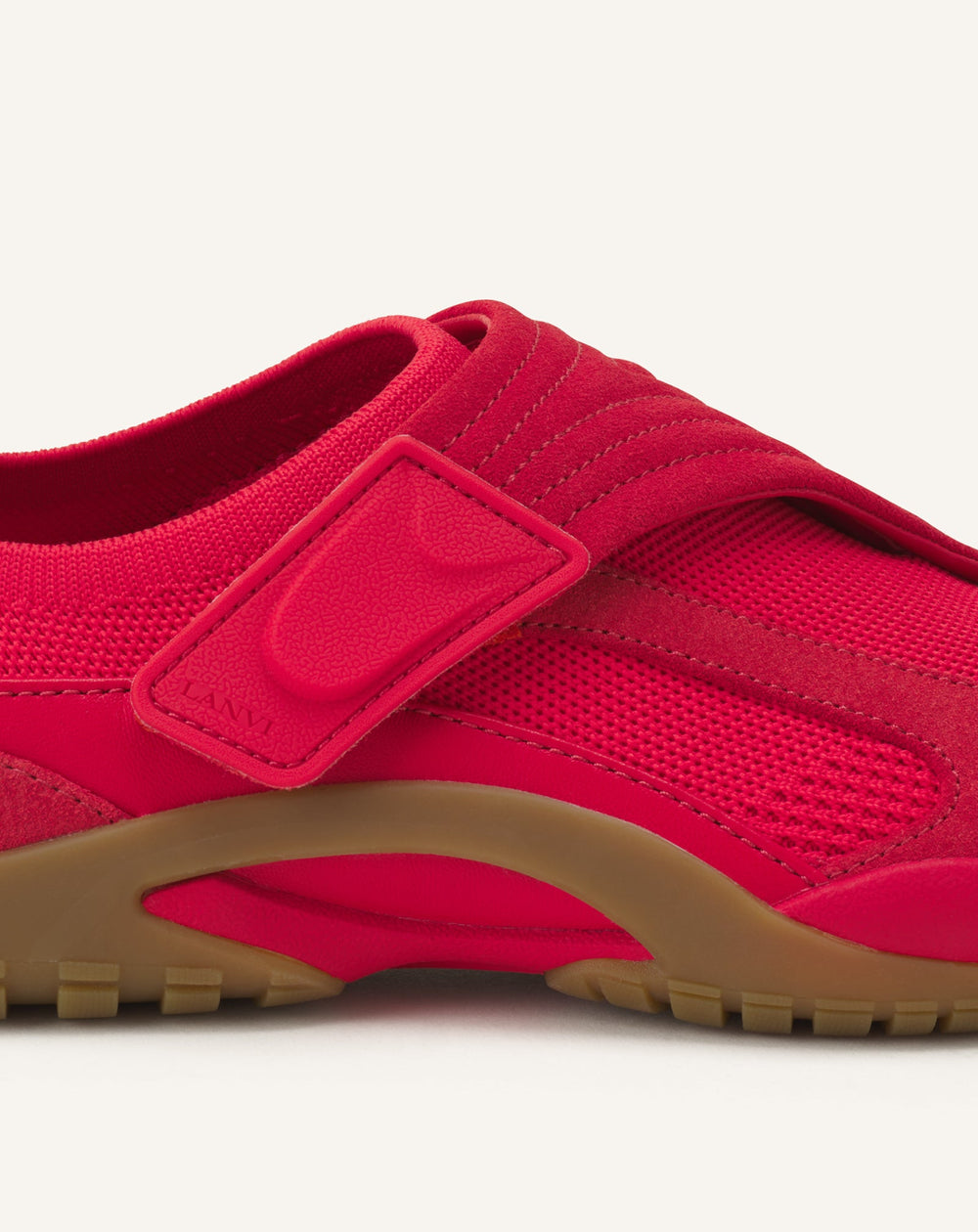 Sneaker Lnv1 En Suede Tricote Red