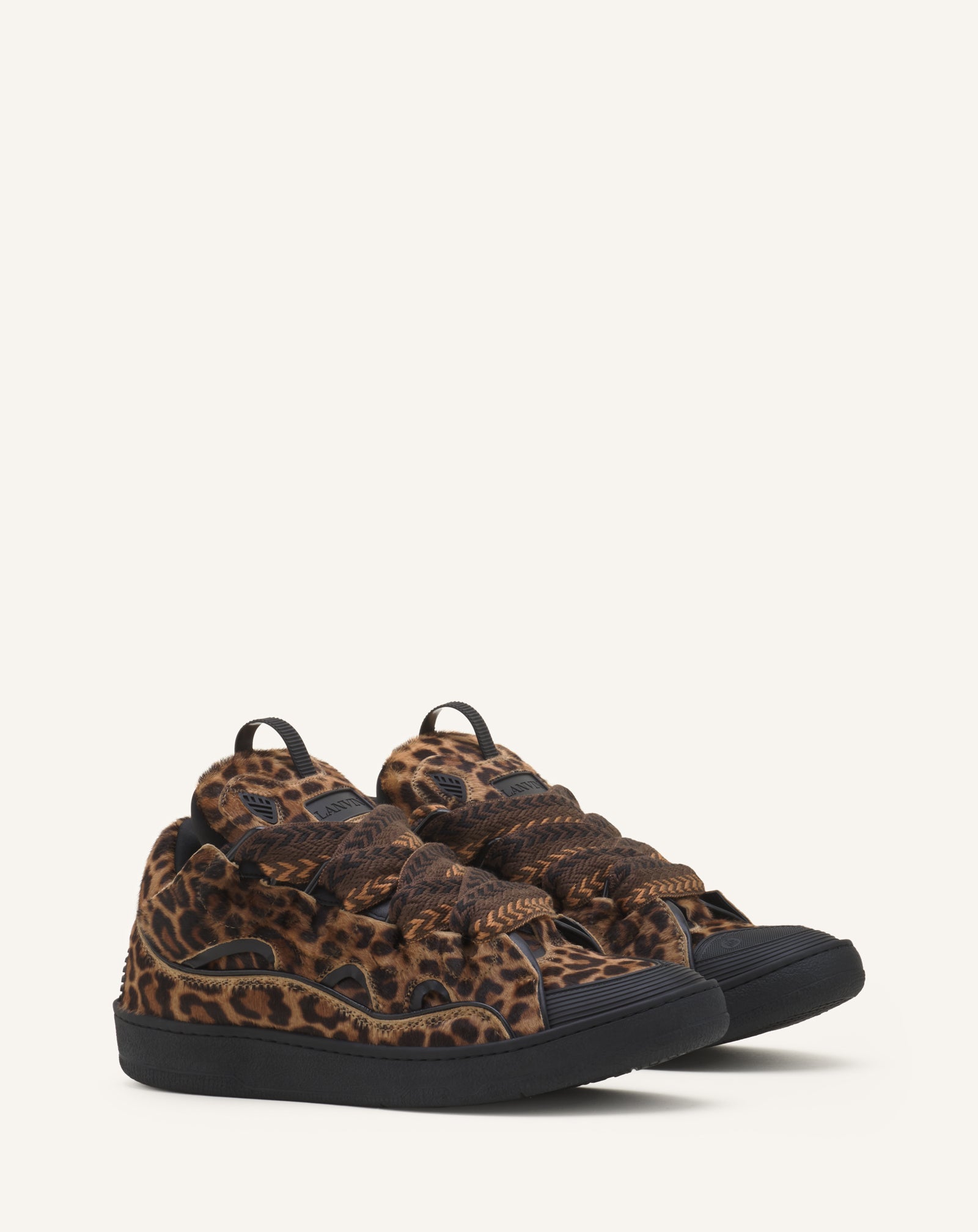 Curb Sneakers En Pony Beige