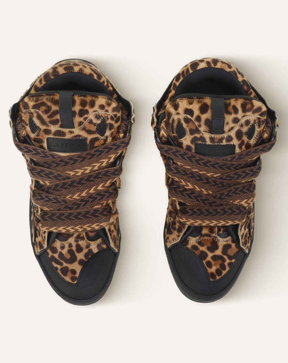 Curb Sneakers En Pony Beige