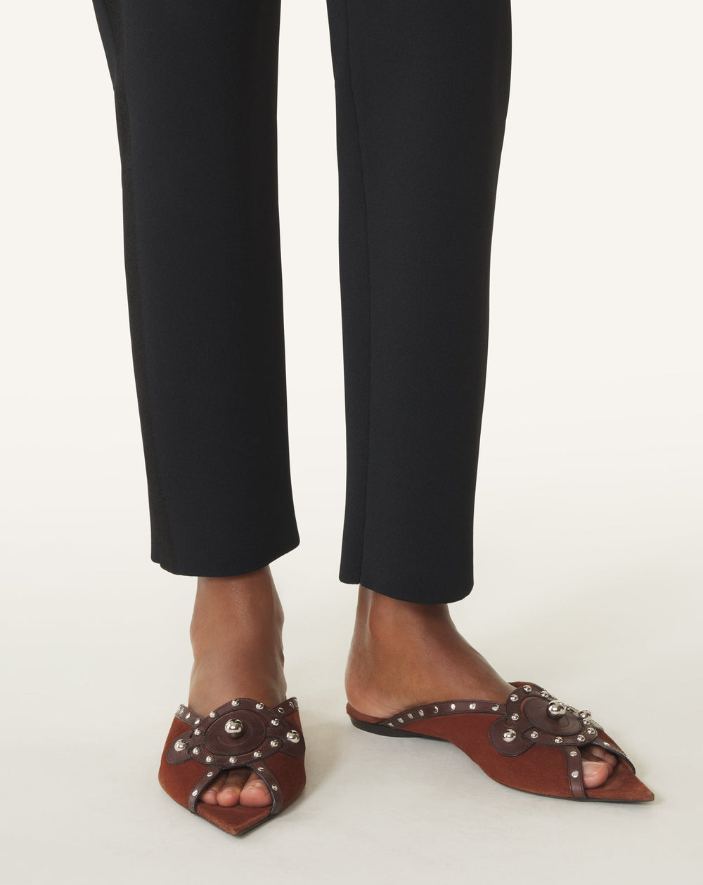 Mule Plate Pointue A Studs Brown