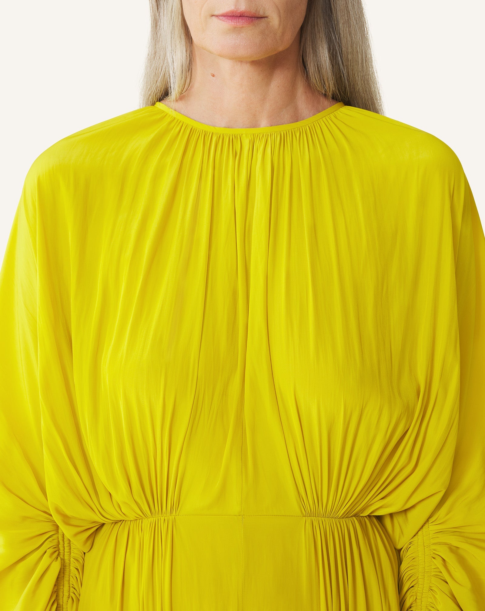 Robe Cintrée En Charmeuse Yellow