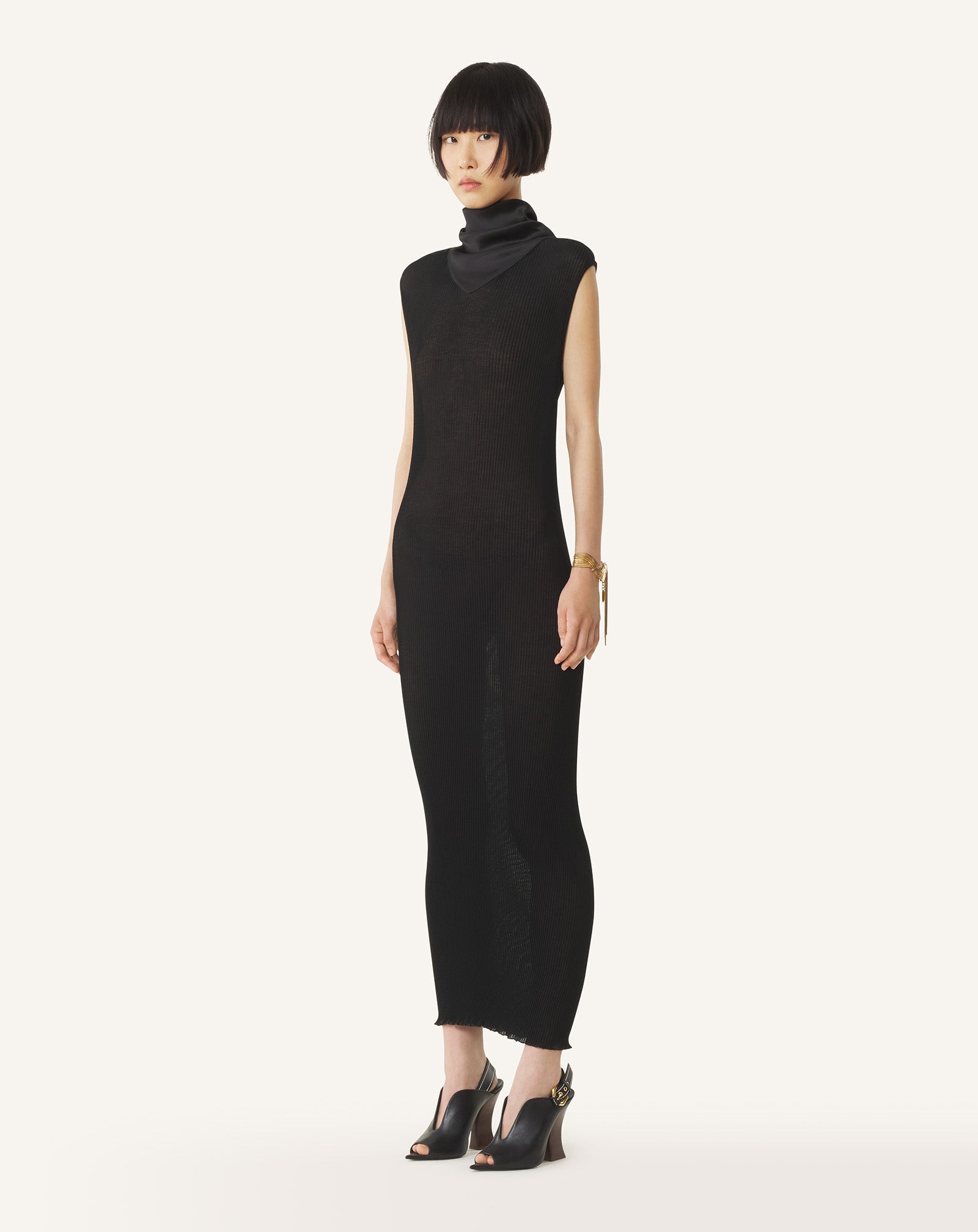 Robe En Jersey Plissé Black
