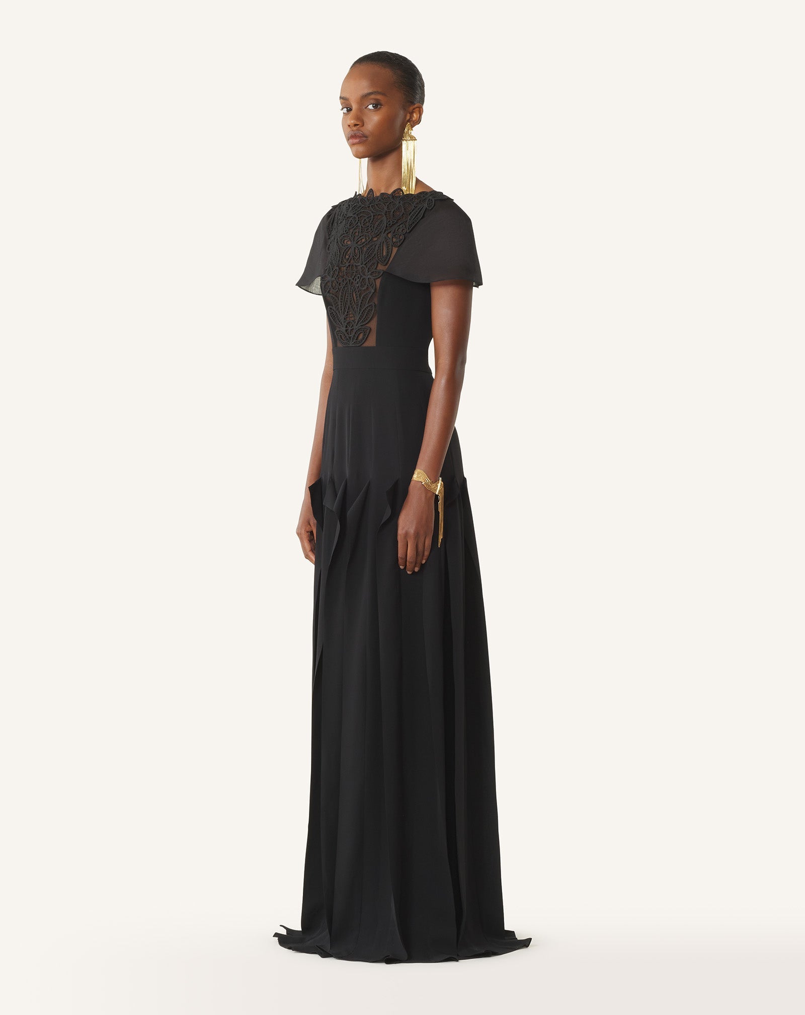 Robe À Plastron Brodé En Georgette De Soie Black