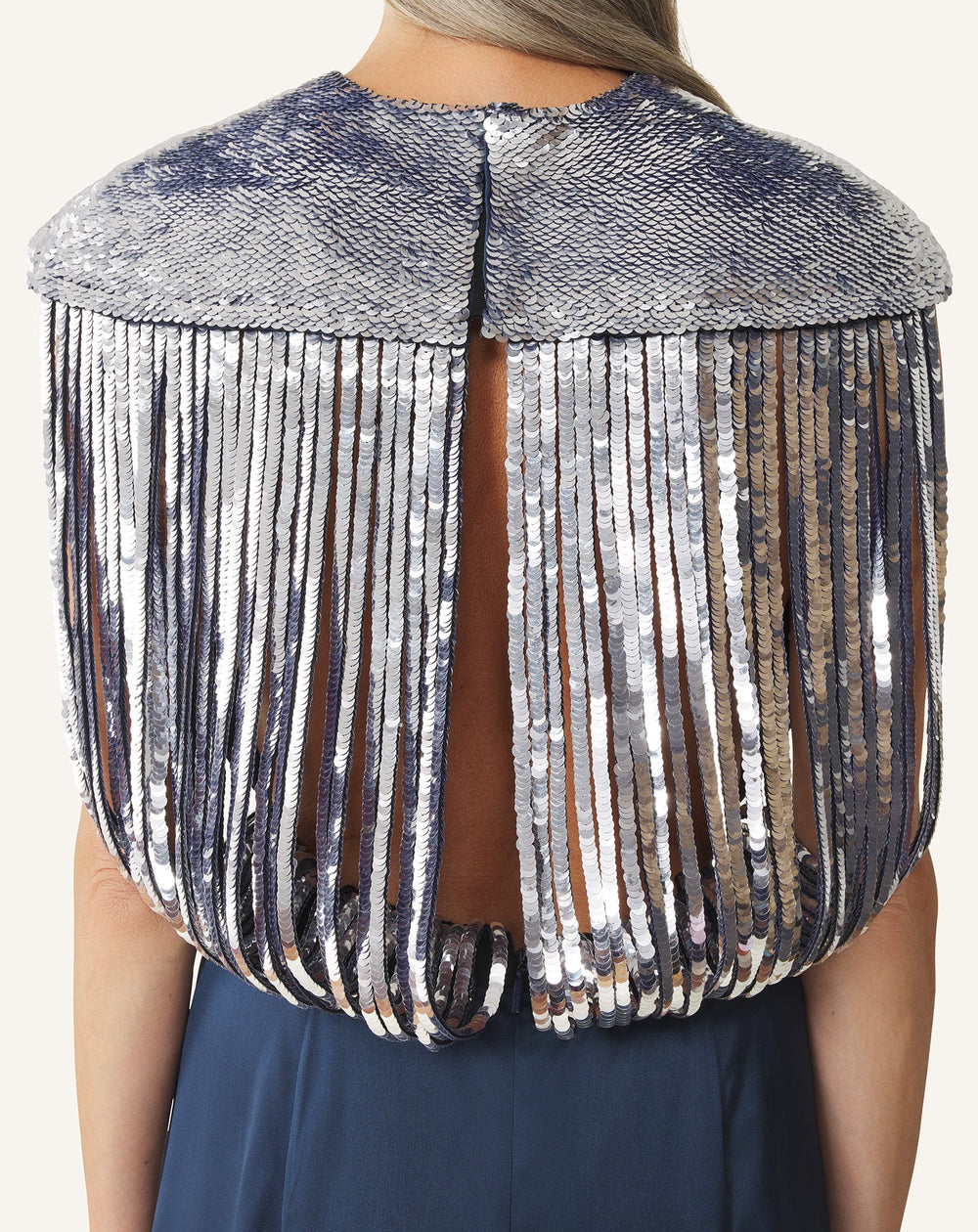 Robe À Dos Brodé En Satin De Soie Blue
