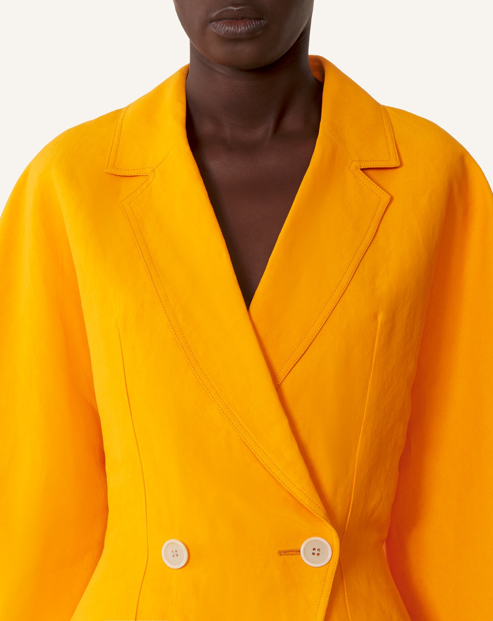 Veste Dos Nu En Papier Orange