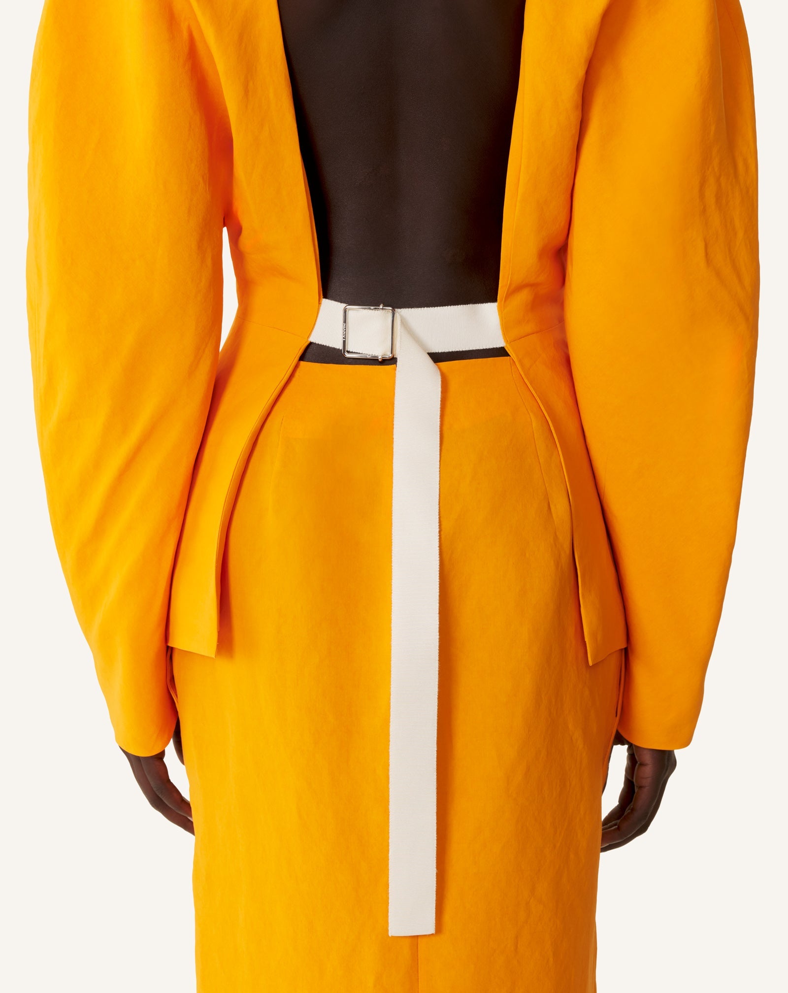 Veste Dos Nu En Papier Orange