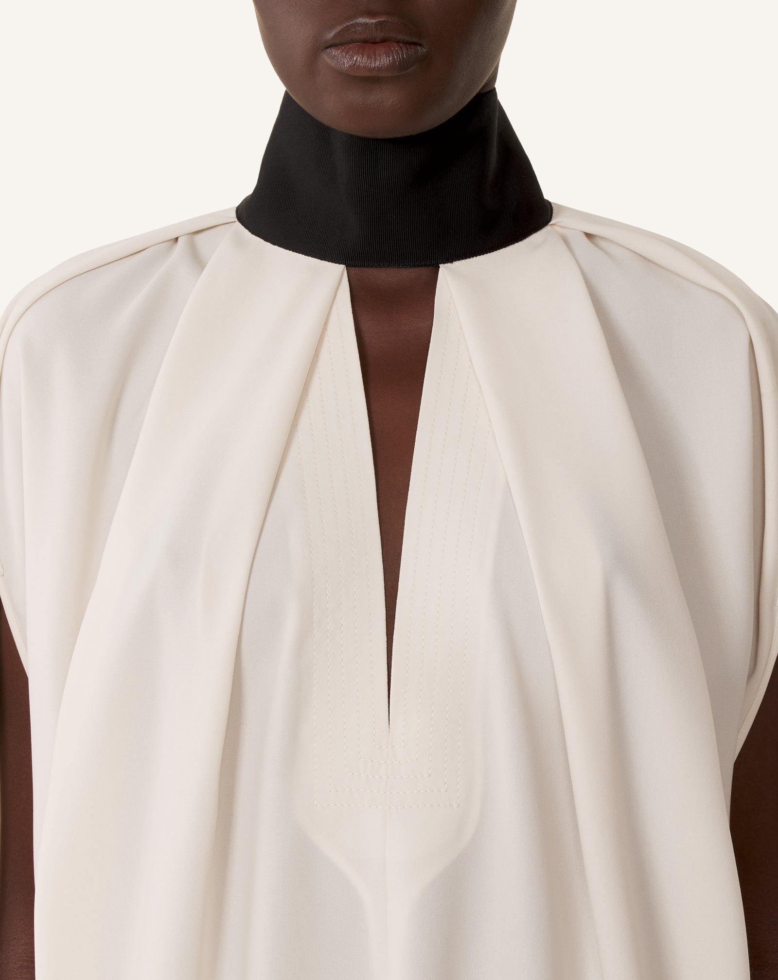 Haut Ample À Nœud En Crêpe White