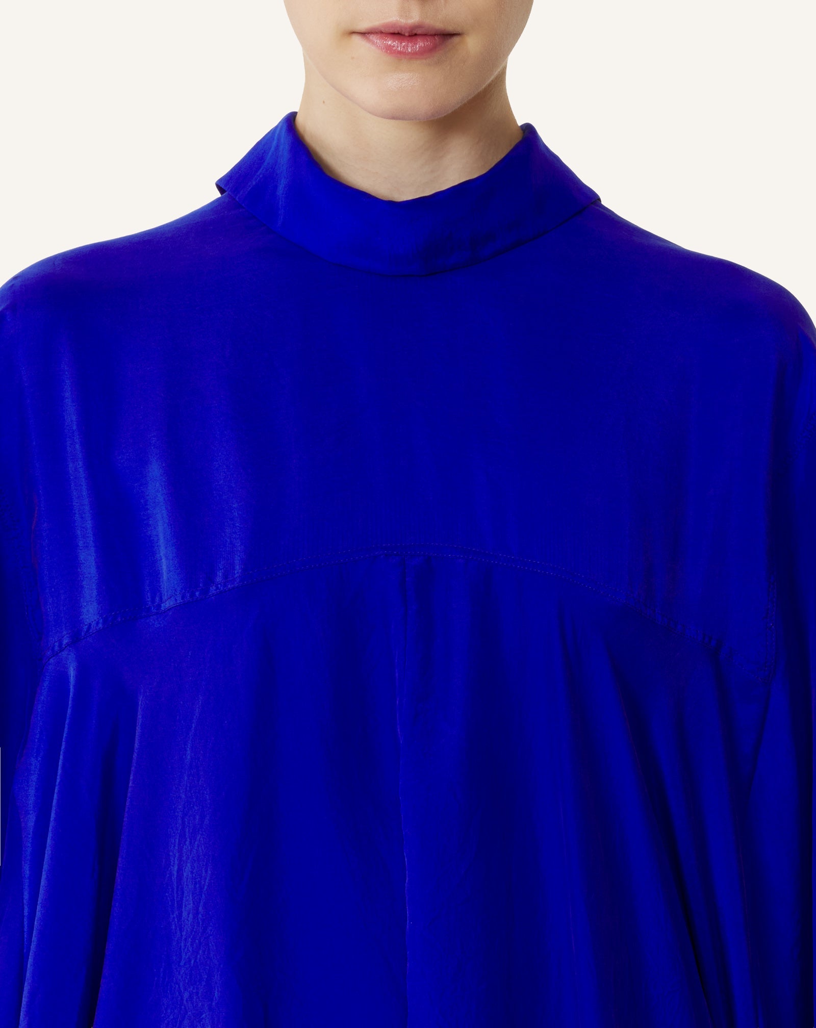 Haut Ample En Soie Blue